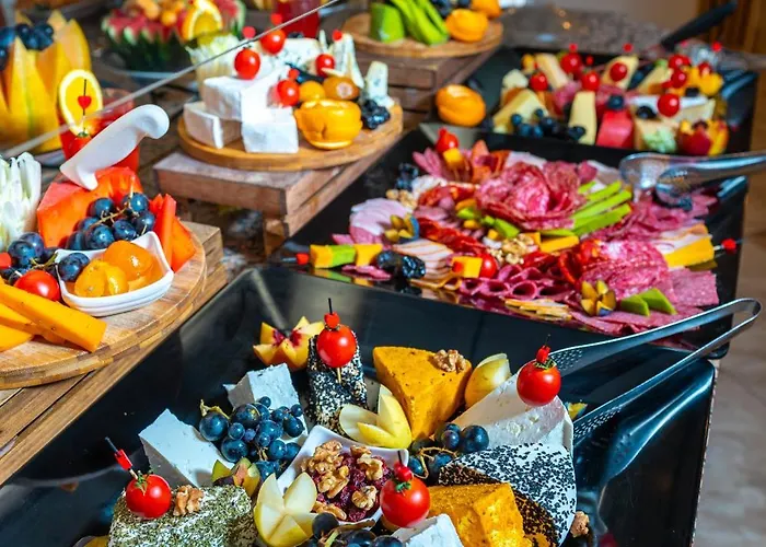 Marina White Sands Szálloda